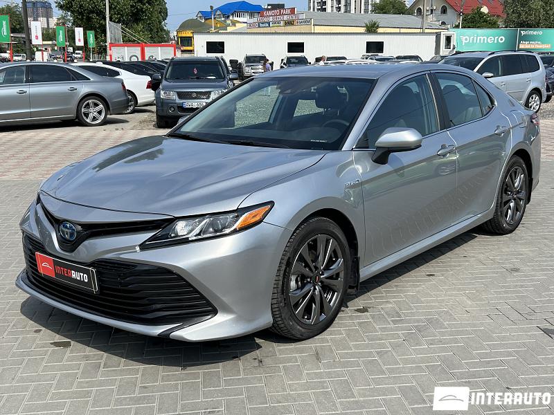 Toyota Camry 2020