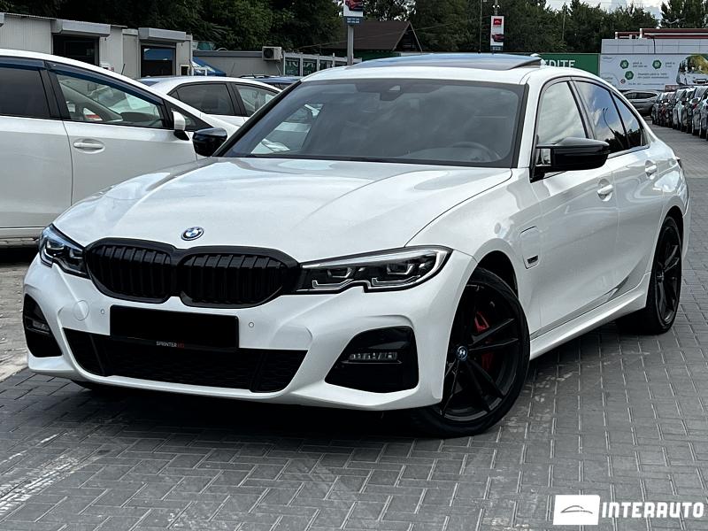 BMW 330E 2021