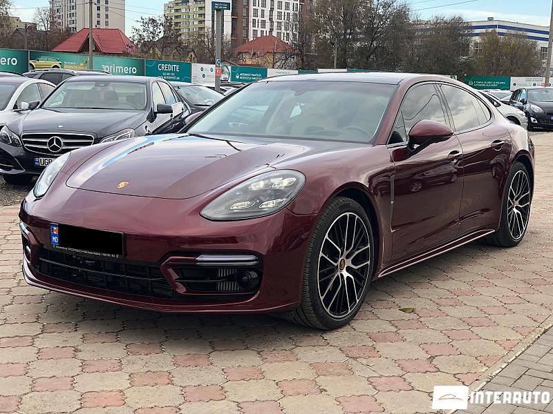 Porsche Panamera 4 2022