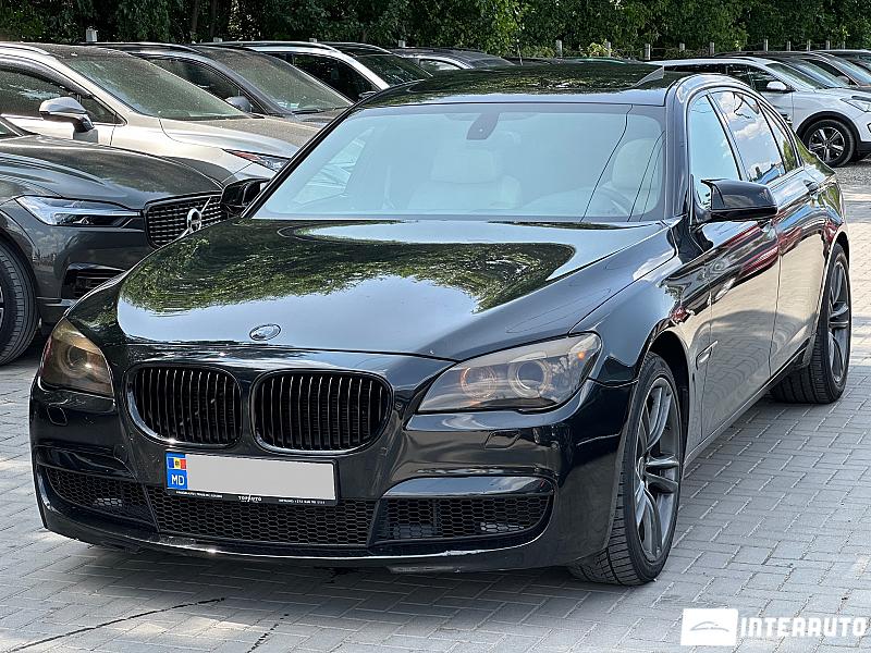 BMW 740 2011