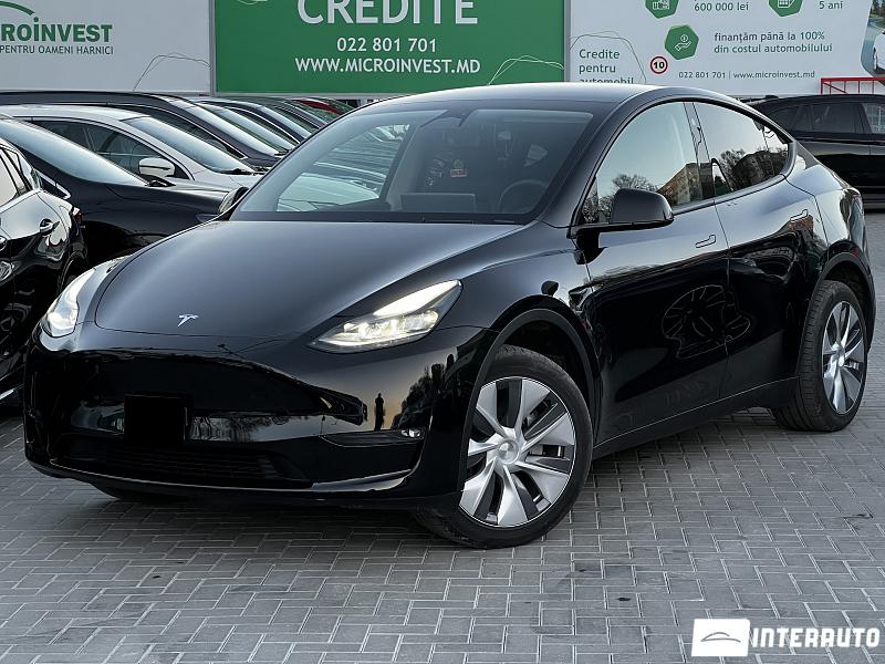 Tesla Model Y 2023