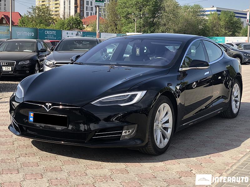 Tesla Model S 2018