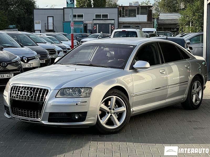 Audi A8 2005