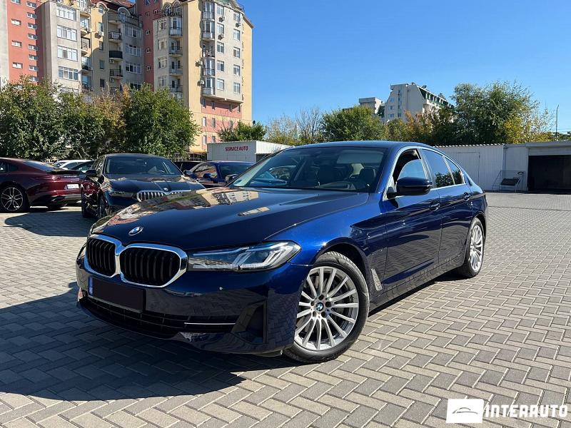 BMW 545e 2021