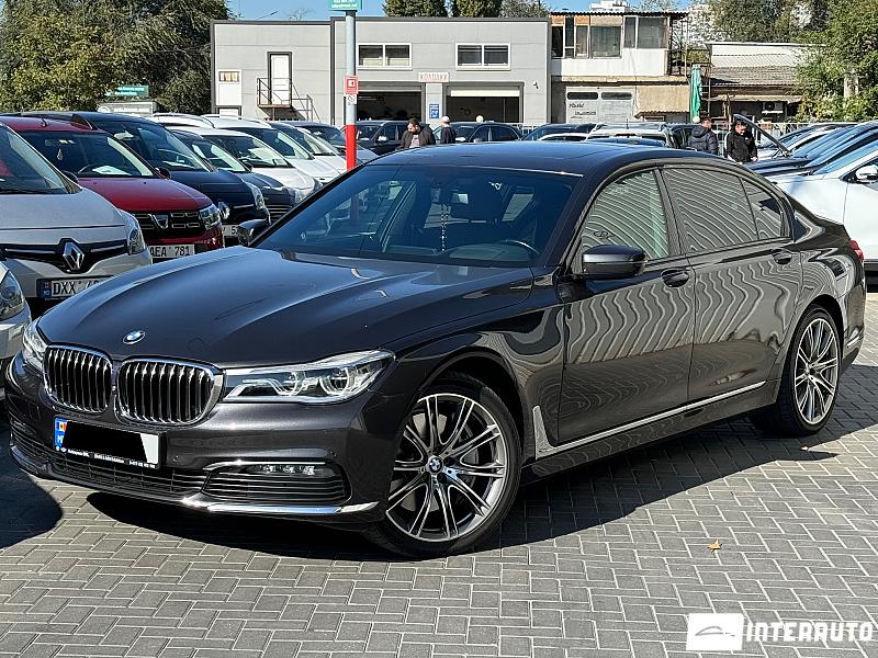 BMW 750 2017