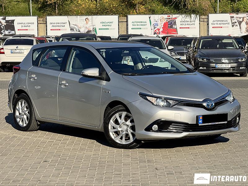 Toyota Auris 2015