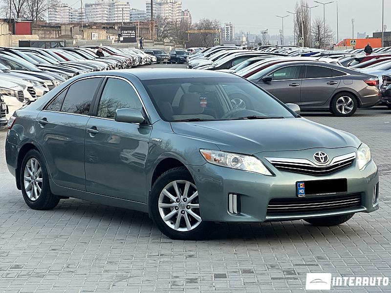Toyota Camry 2011