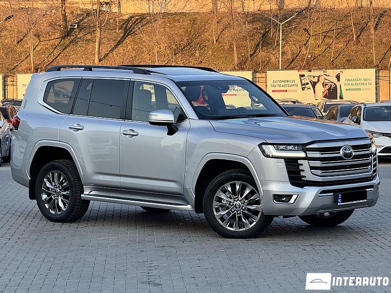 Toyota Land Cruiser 2023