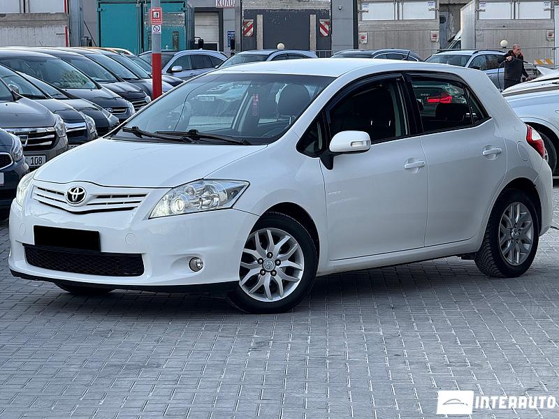 Toyota Auris 2012