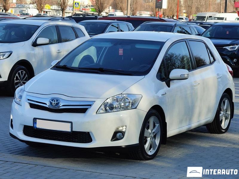 Toyota Auris 2011