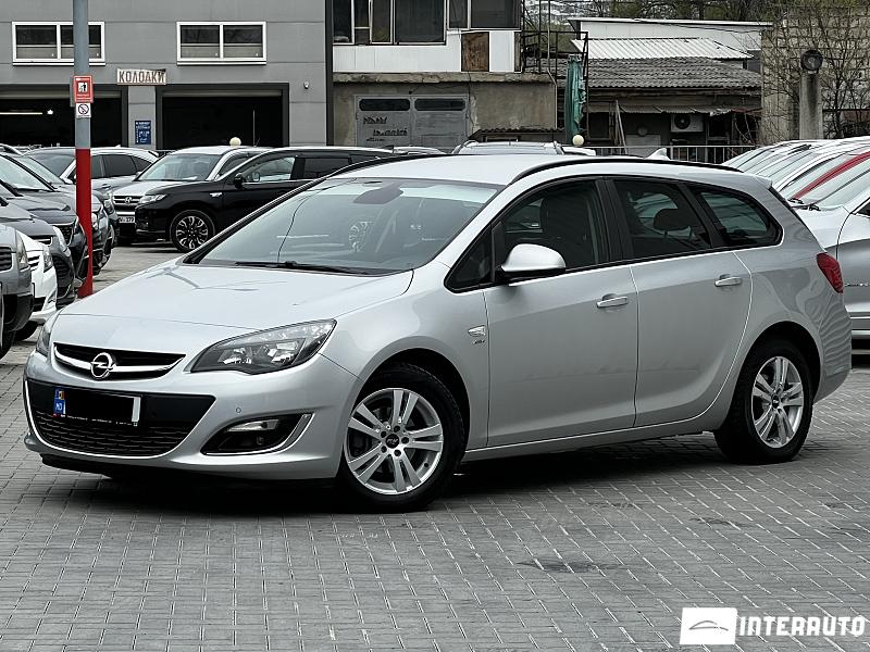 Opel Astra 2013