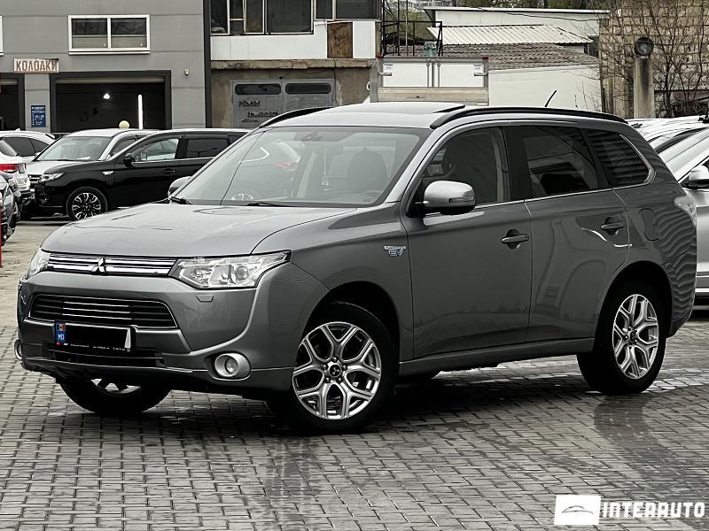 Mitsubishi Outlander 2013
