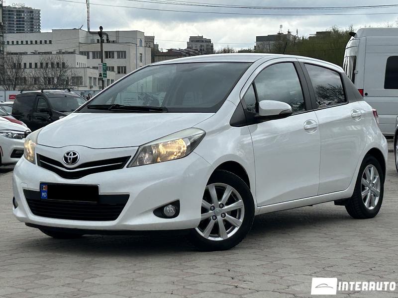 Toyota Yaris 2013