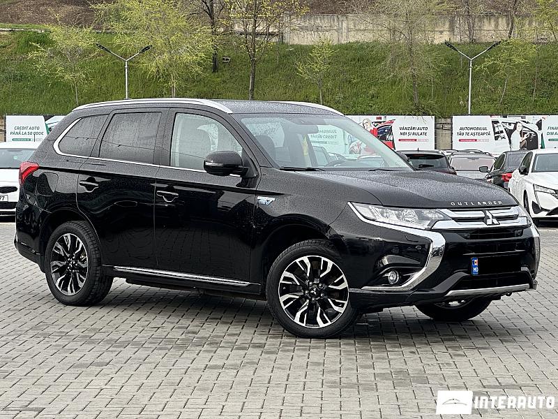Mitsubishi Outlander 2016