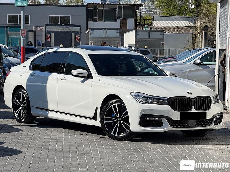 BMW 740e 2018