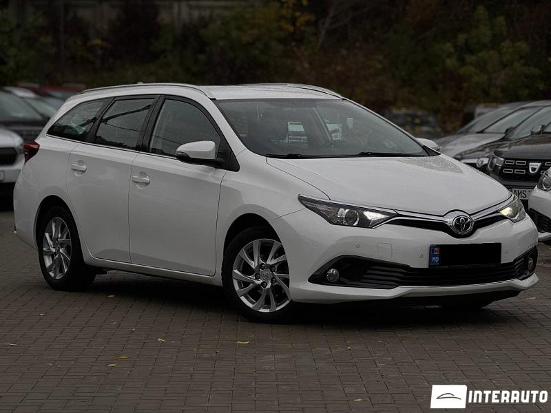 Toyota Auris 2016