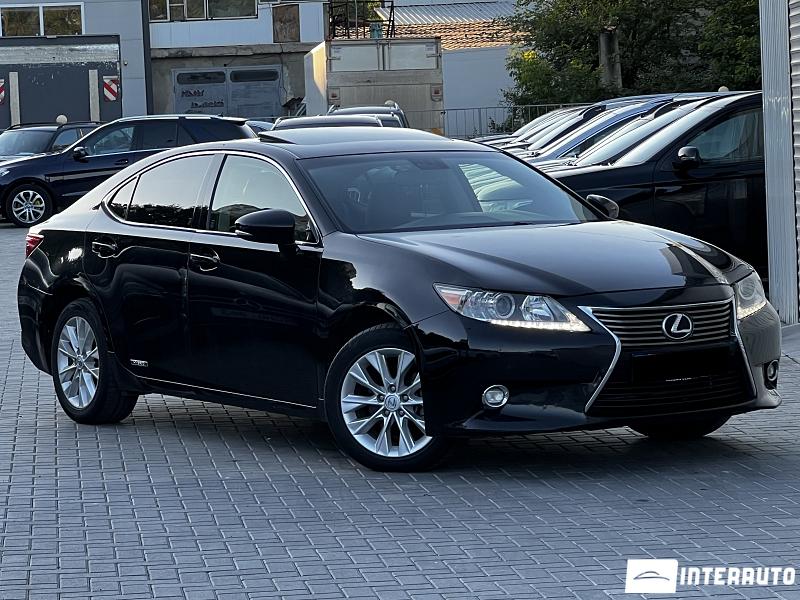 Lexus ES 300h 2015