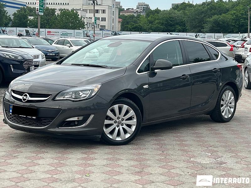 Opel Astra 2014