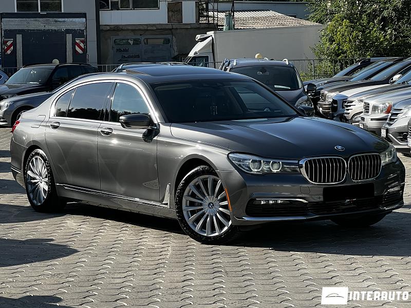 BMW 740 2016