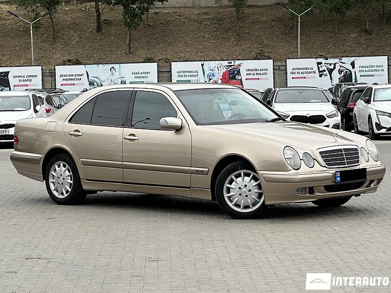 Mercedes E 240 2000