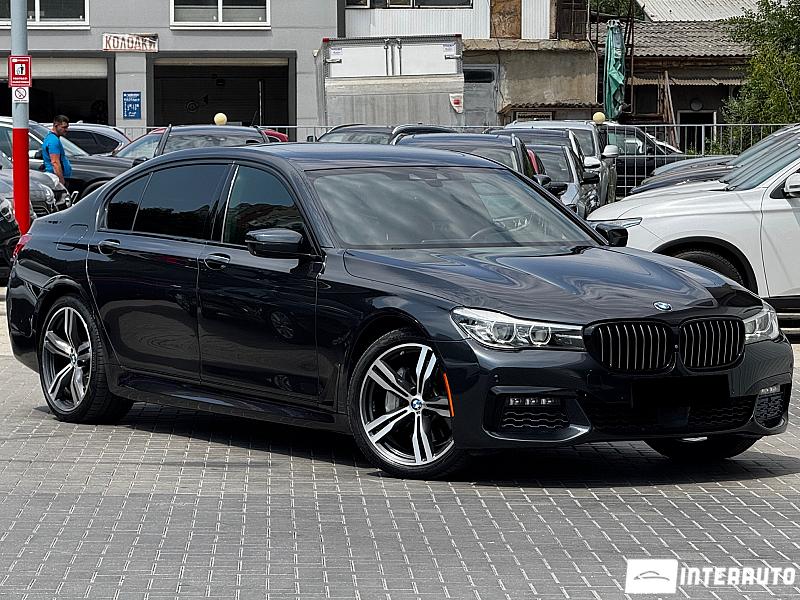 BMW 740 2016