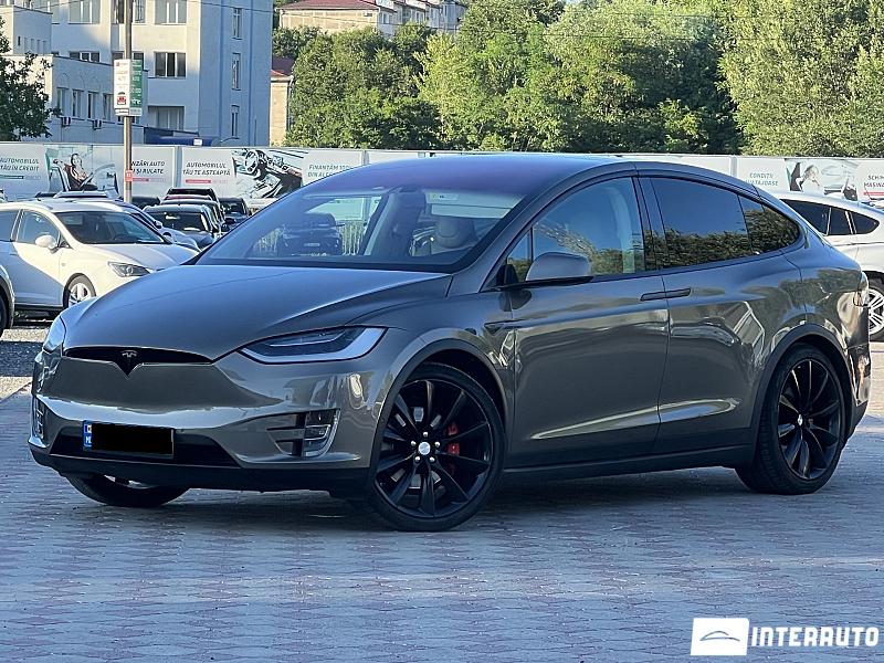 Tesla Model X 2016