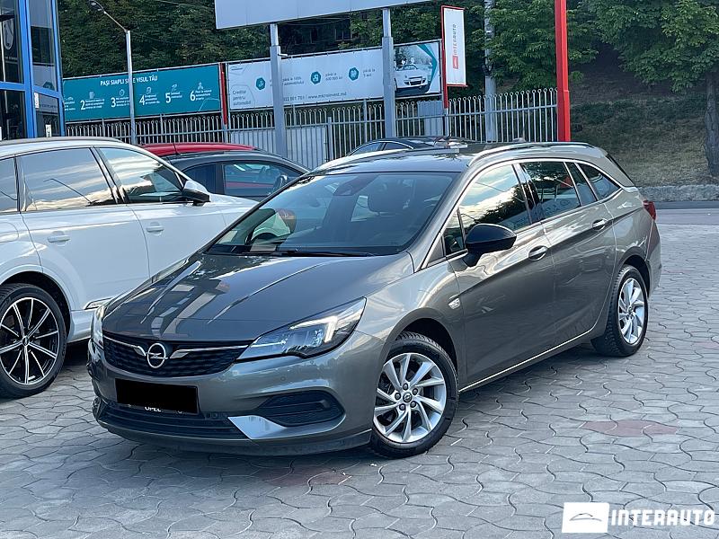 Opel Astra 2021