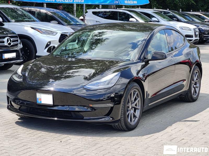 Tesla Model 3 2021