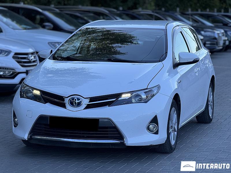 Toyota Auris 2013