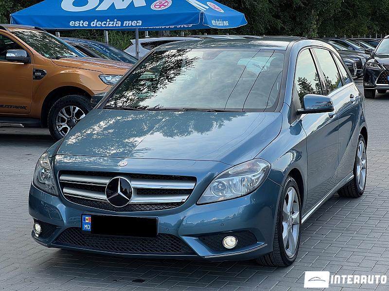 Mercedes B 180 2014