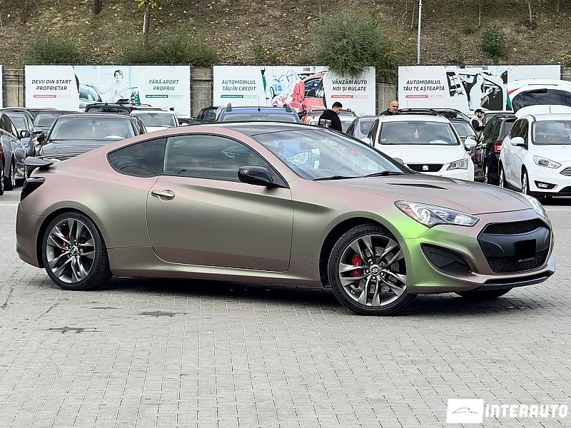 Hyundai Genesis 2012