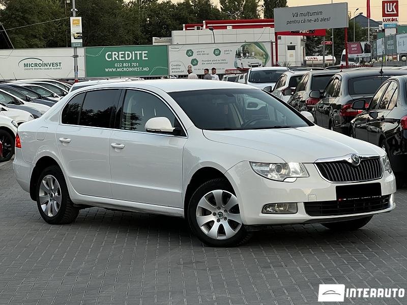 Skoda Superb 2011