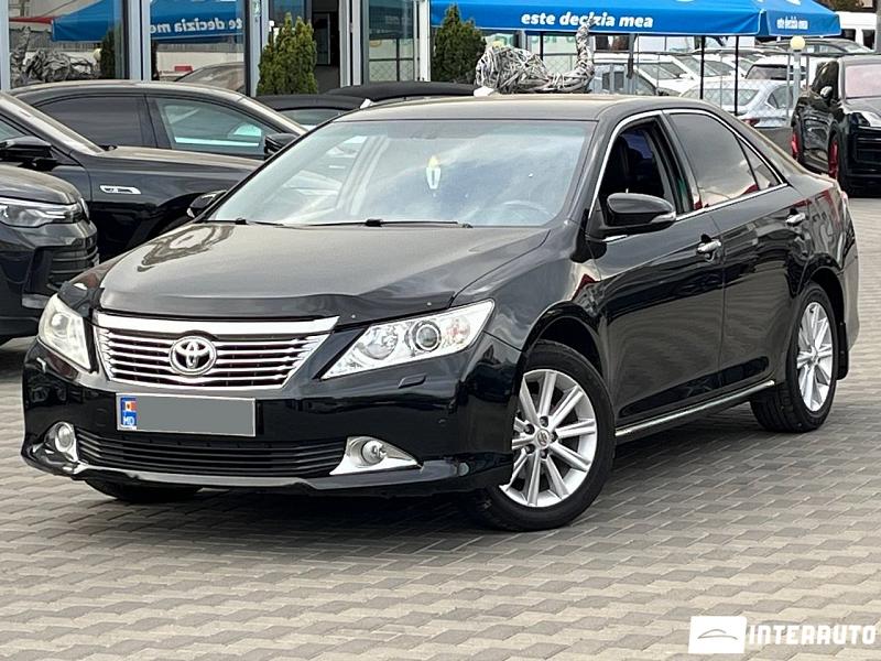 Toyota Camry 2011