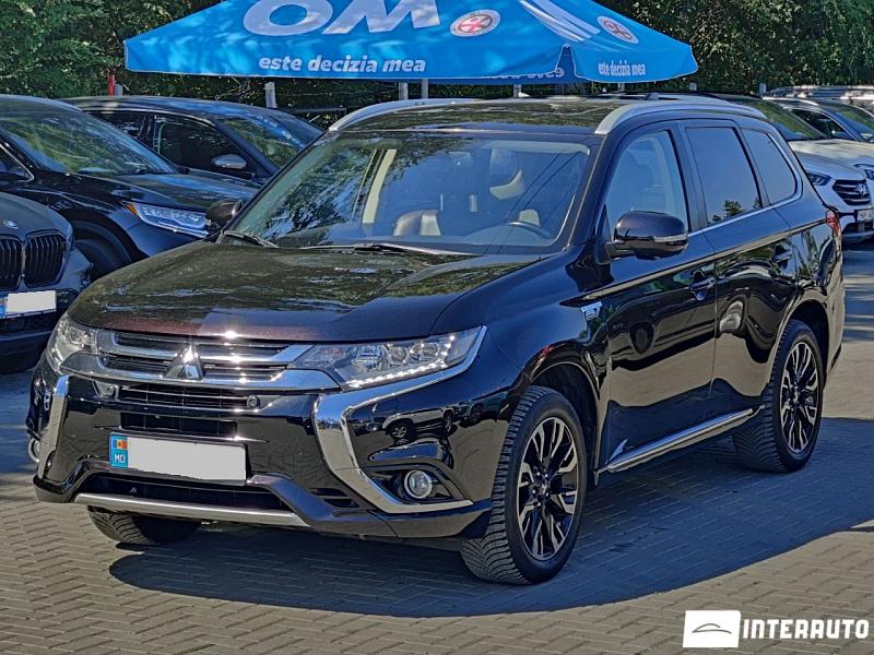 Mitsubishi Outlander 2015