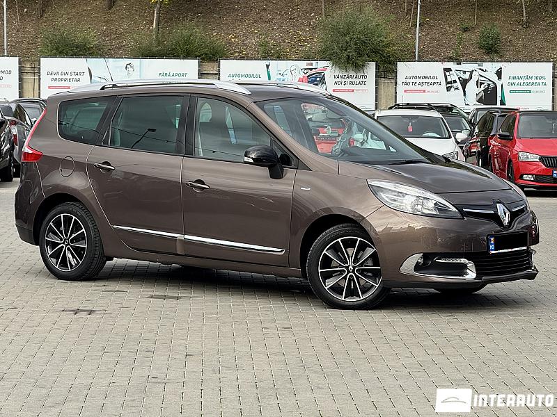 Renault Grand Scenic 2015