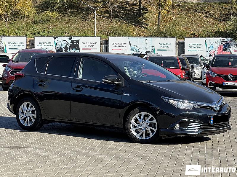 Toyota Auris 2016