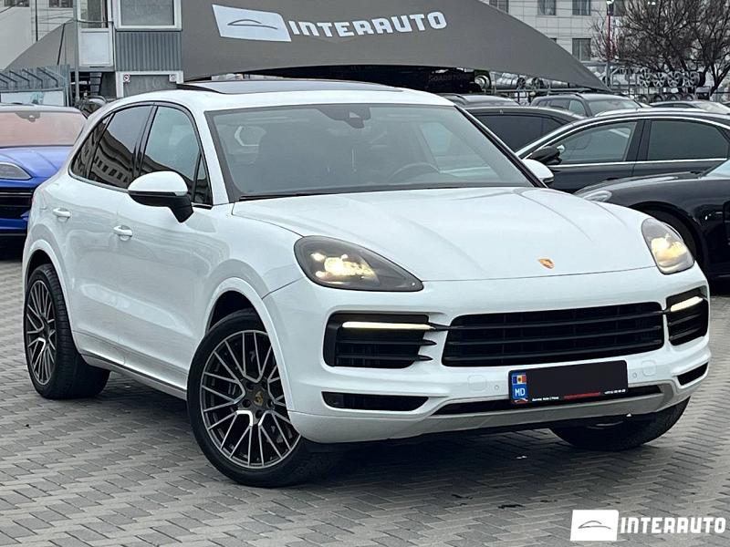 Porsche Cayenne 2021