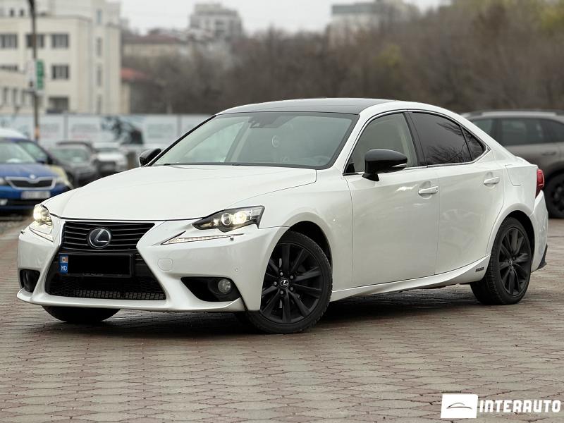 Lexus IS 300h 2014