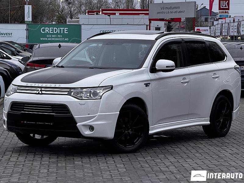 Mitsubishi Outlander 2014
