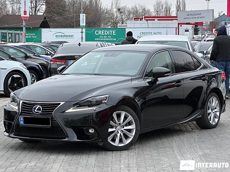 Lexus IS 300h 2016