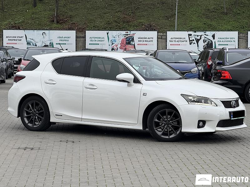 Lexus CT 200h 2012