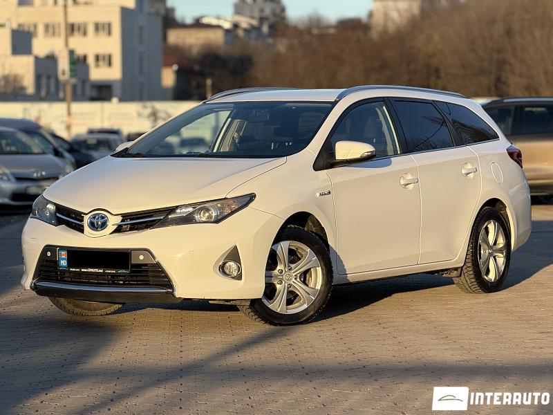 Toyota Auris 2014