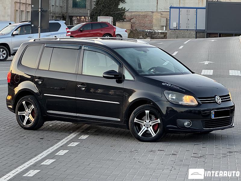 Volkswagen Touran 2011