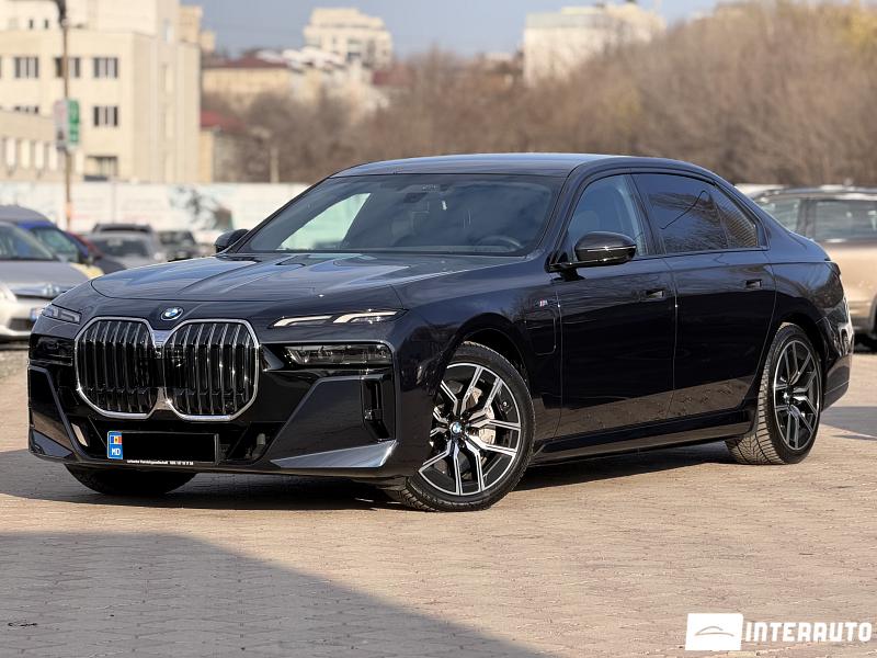 BMW 750e XDrive 2024