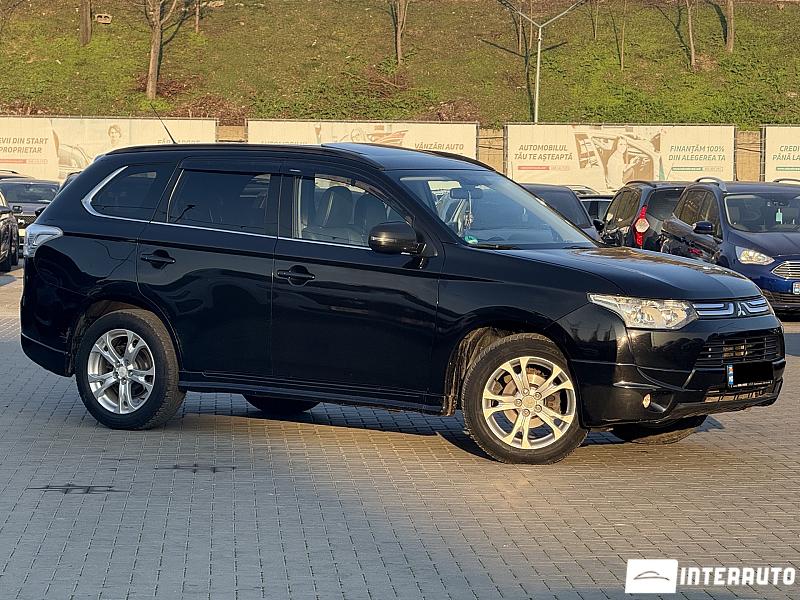 Mitsubishi Outlander 2012