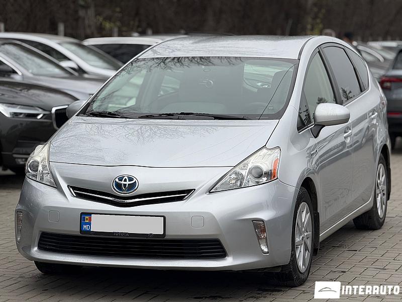 Toyota Prius Plus / V 2012