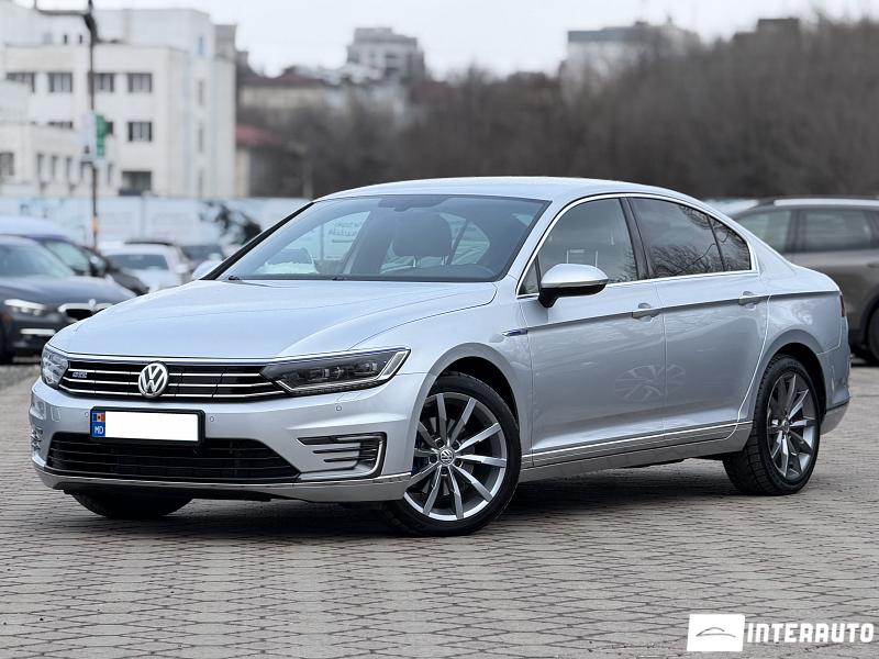 Volkswagen Passat GTE 2015
