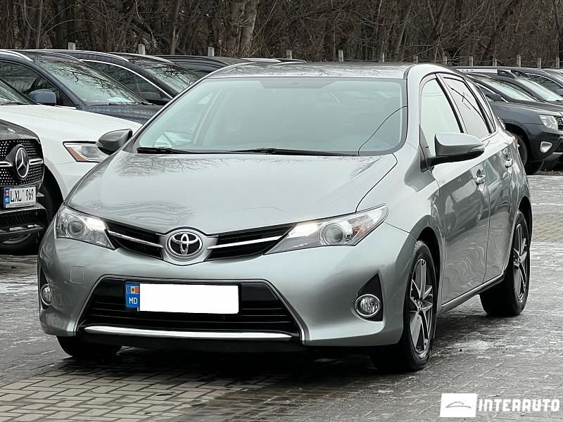 Toyota Auris 2014