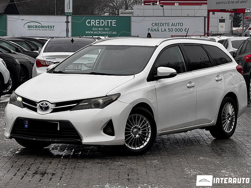 Toyota Auris 2013